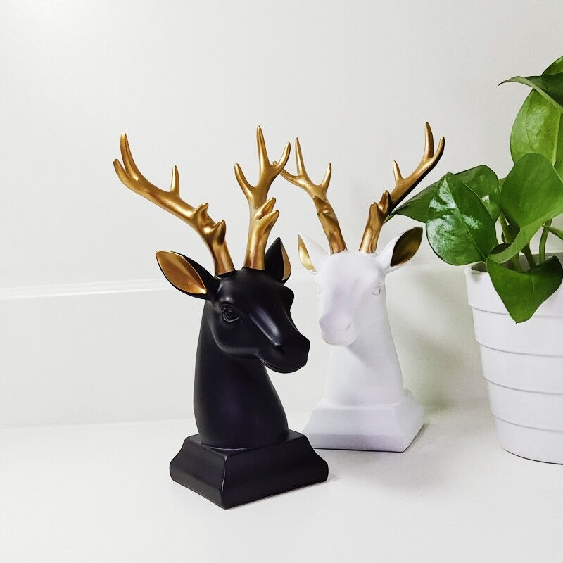 Luxurious Deer Head Figure