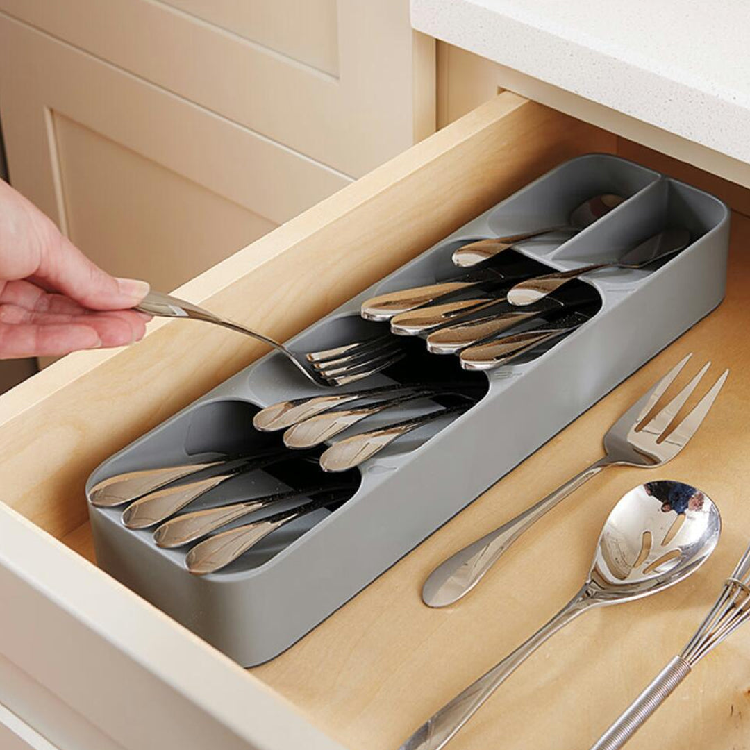 Compact Cutlery Organizer