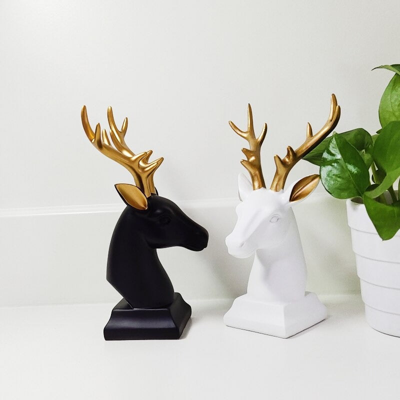 Luxurious Deer Head Figure